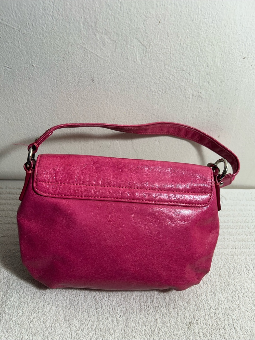 Coach Poppy Hot Pink Leather Shoulder Bag with Front Zip and Ring Accent - Picture 7 of 9